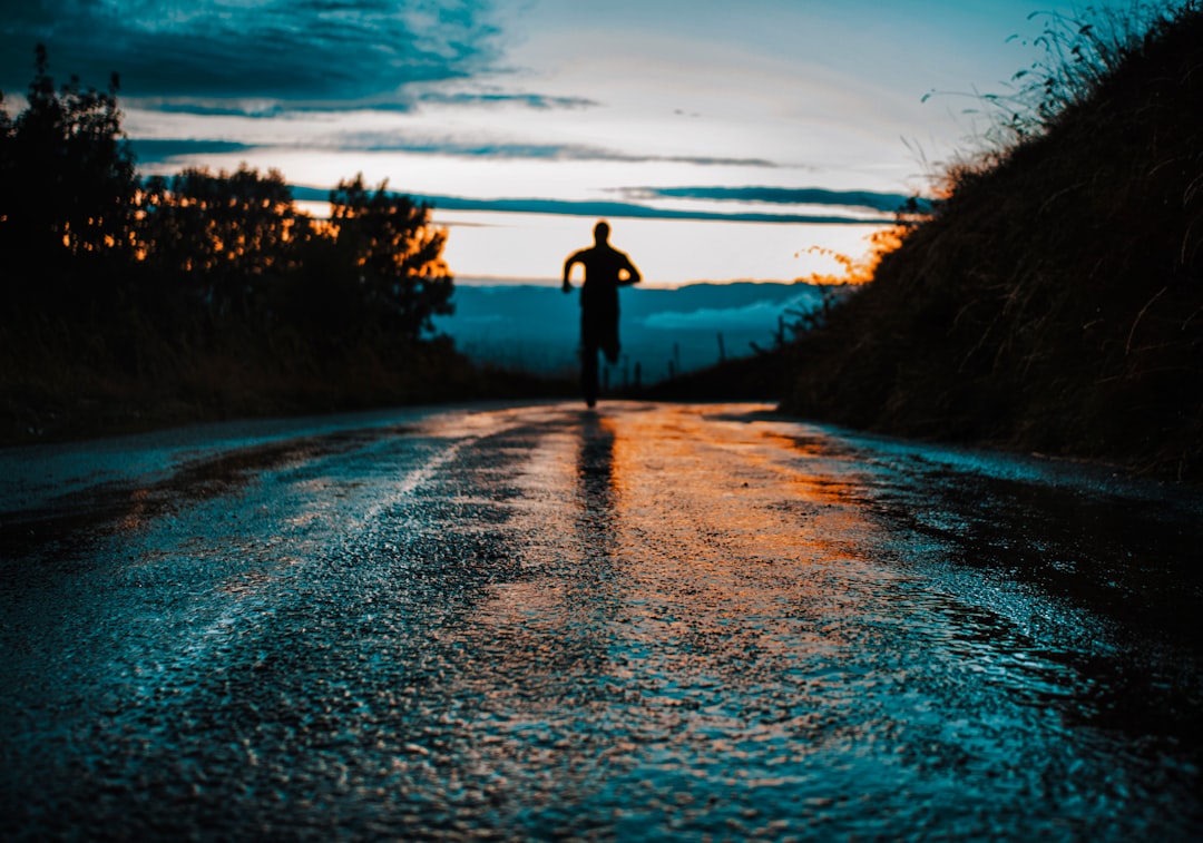 Hardlopen in de regen: 8 tips om er toch van te genieten